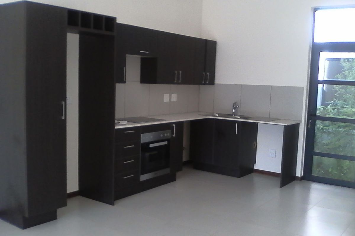 Apartment To Rent in Jackal Creek Golf Estate - Photo 3