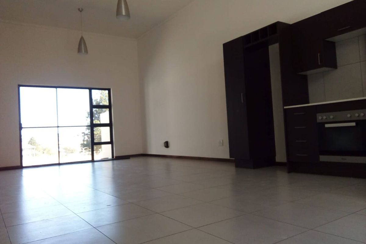 Apartment To Rent in Jackal Creek Golf Estate - Photo 5