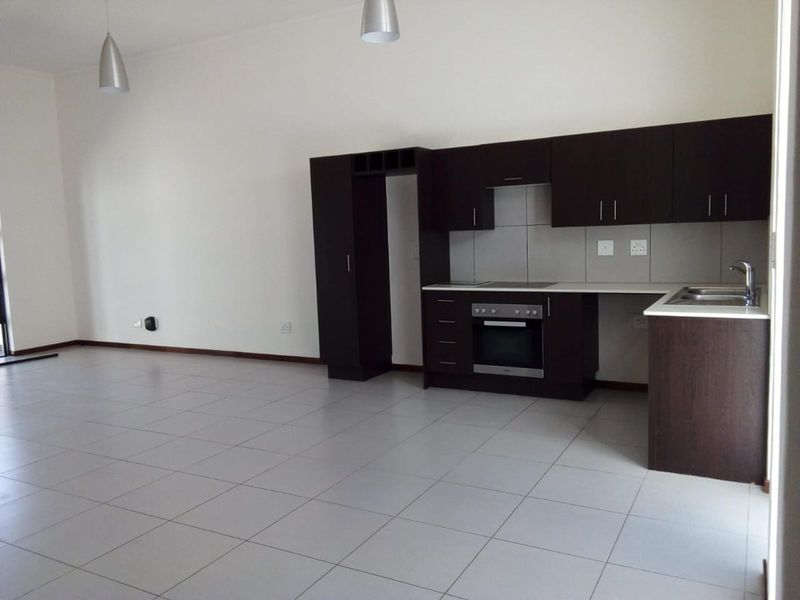 Apartment To Rent in Jackal Creek Golf Estate - Photo 4