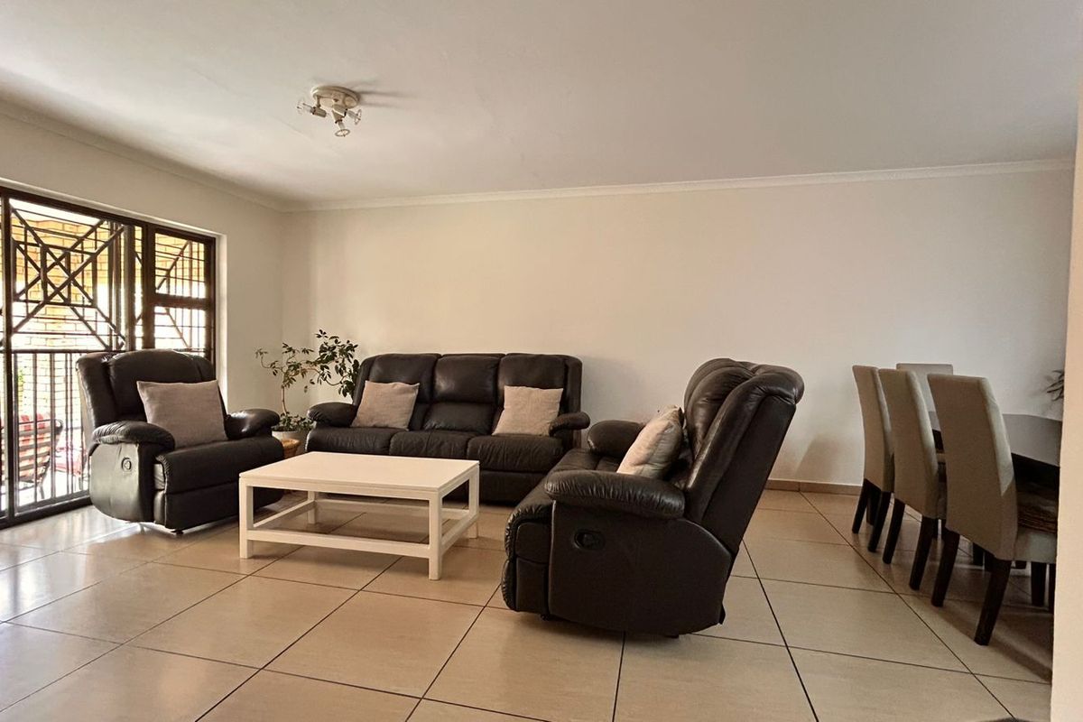 Townhouse For Sale in North Riding - Photo 3