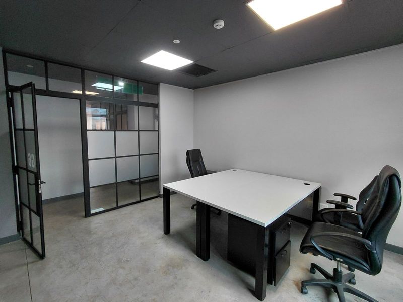 Office To Rent in Faerie Glen - Photo 3