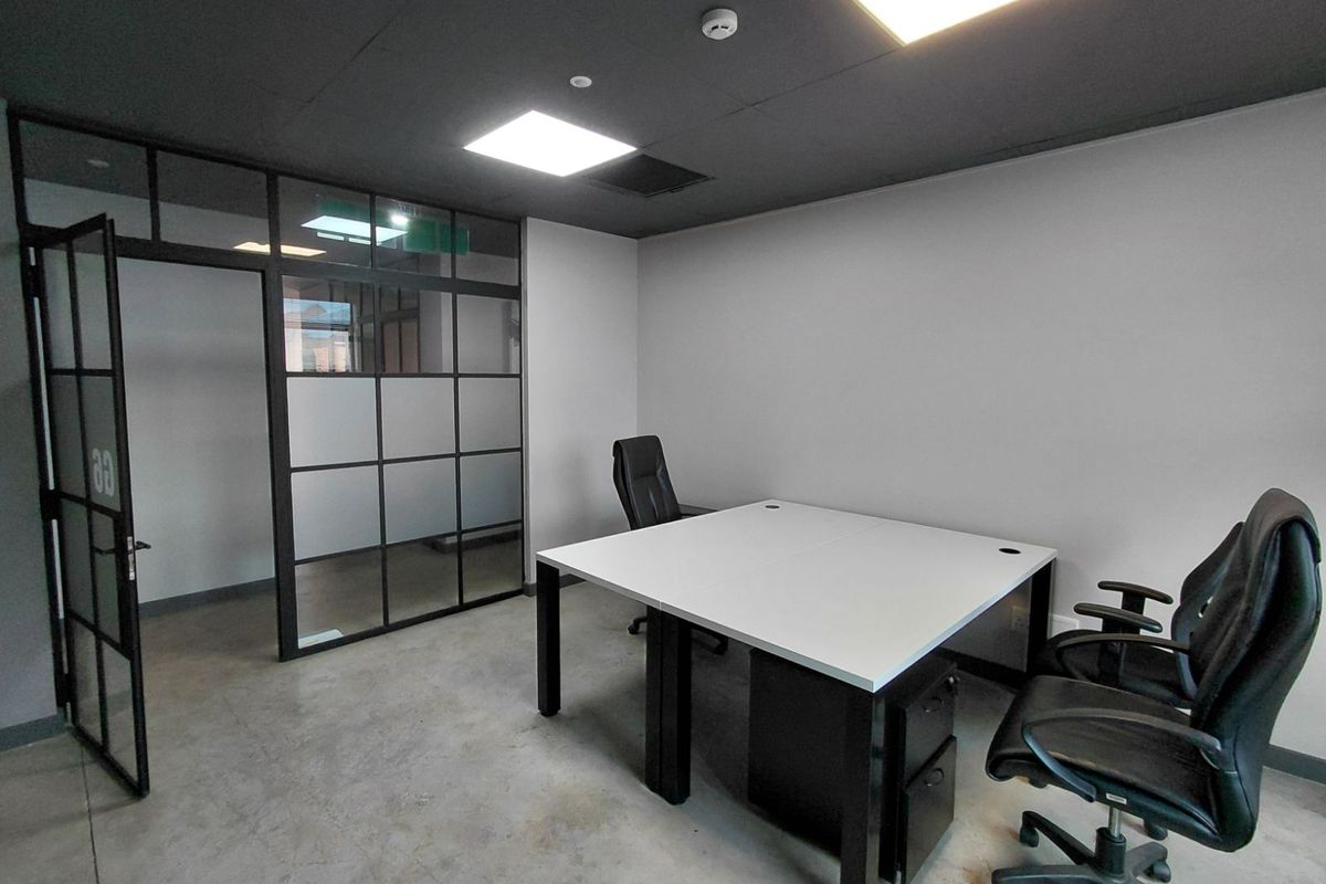 Office To Rent in Faerie Glen - Photo 3