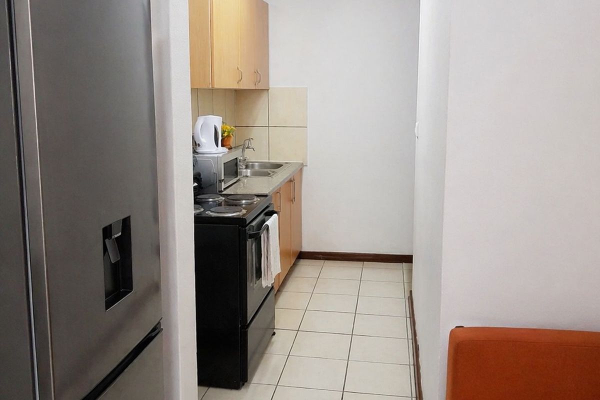 Townhouse For Sale in Polokwane Central - Photo 2