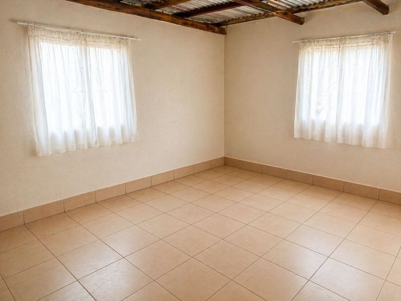 House For Sale in Megoring - Photo 6