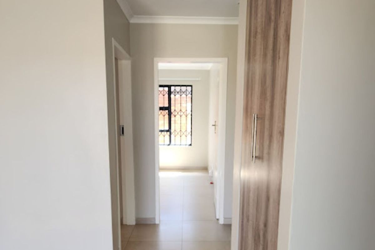 House To Rent in Secunda Central - Photo 4