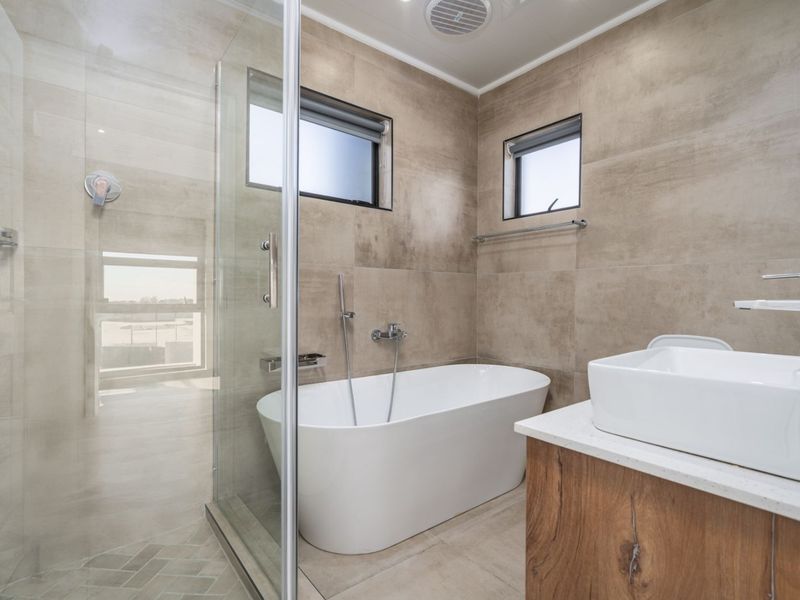 House To Rent in Secunda Central - Photo 2