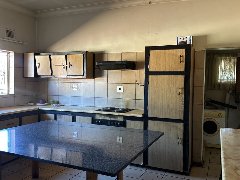 House For Sale in Impala Park - Photo 6