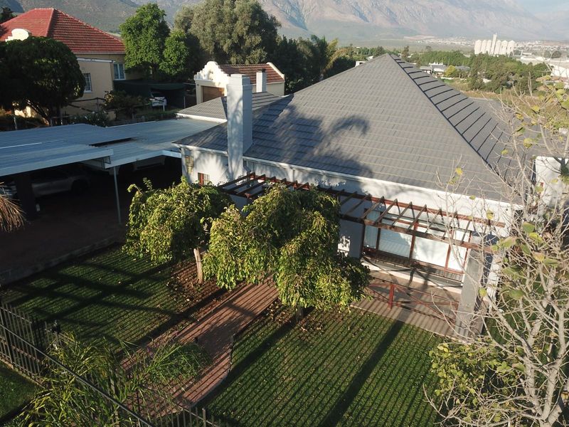 House For Sale in Ashton Central - Photo 2