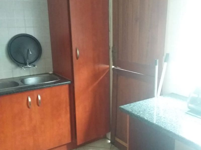 House For Sale in Equestria - Photo 4