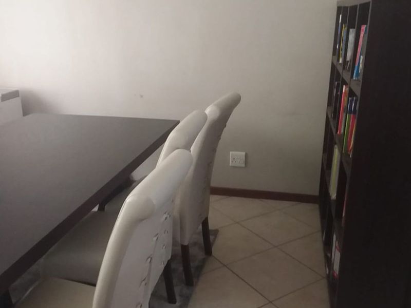 House For Sale in Equestria - Photo 9