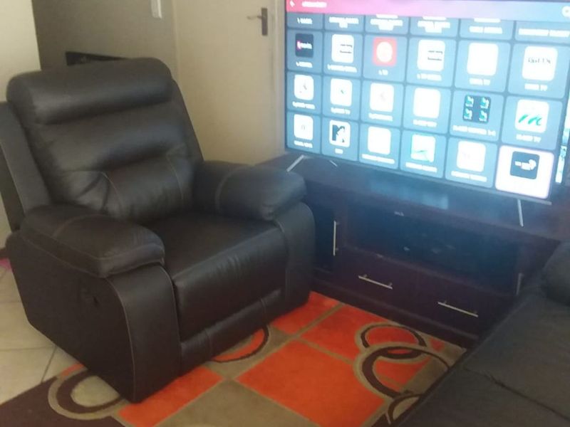 House For Sale in Equestria - Photo 7