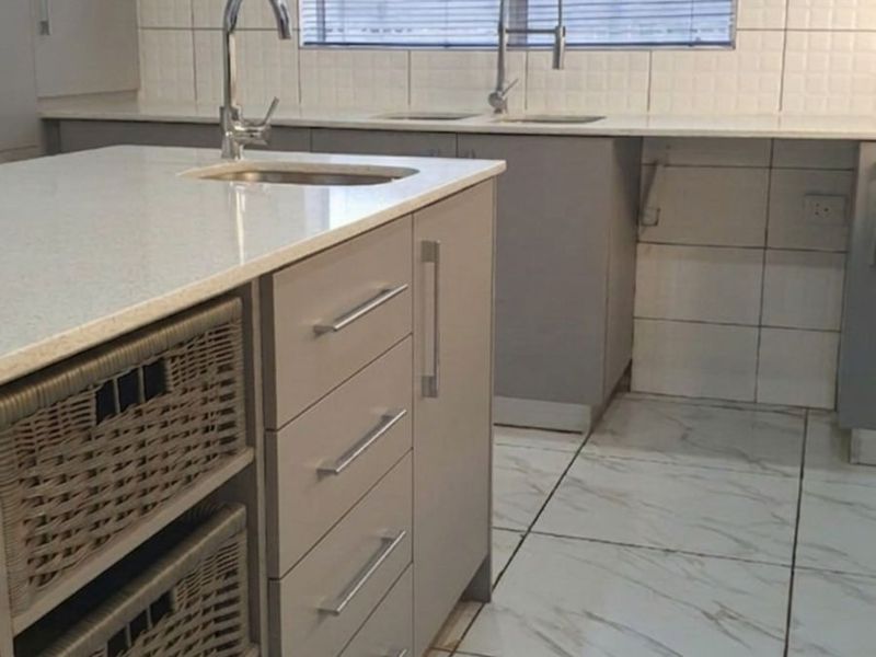 House For Sale in Glenlilly - Photo 10