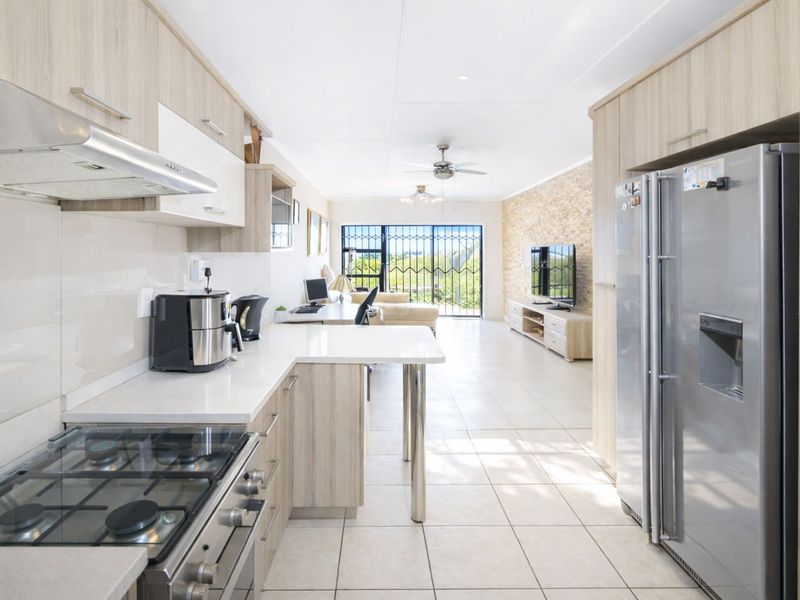 Townhouse For Sale in Sonneglans - Photo 8