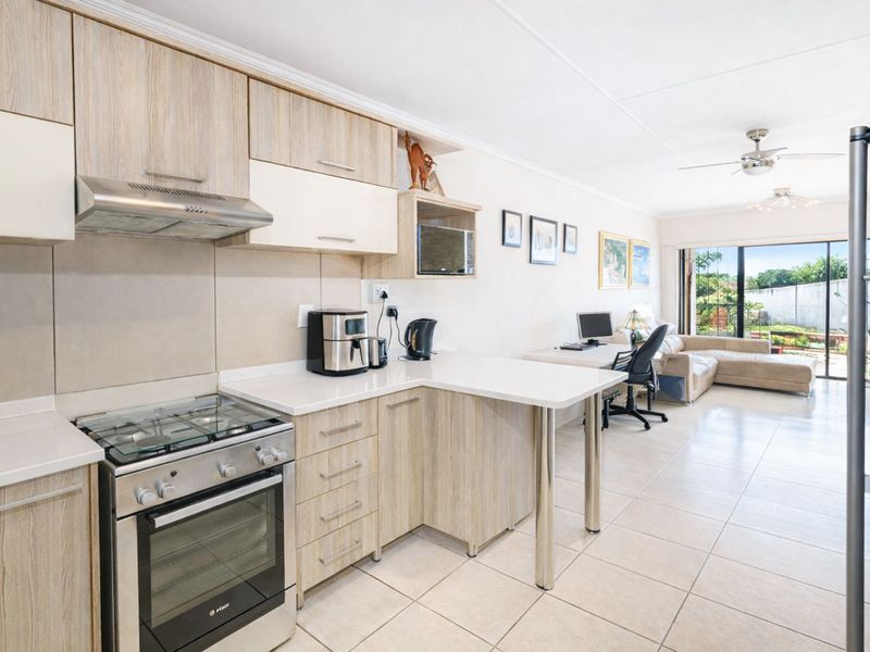 Townhouse For Sale in Sonneglans - Photo 7