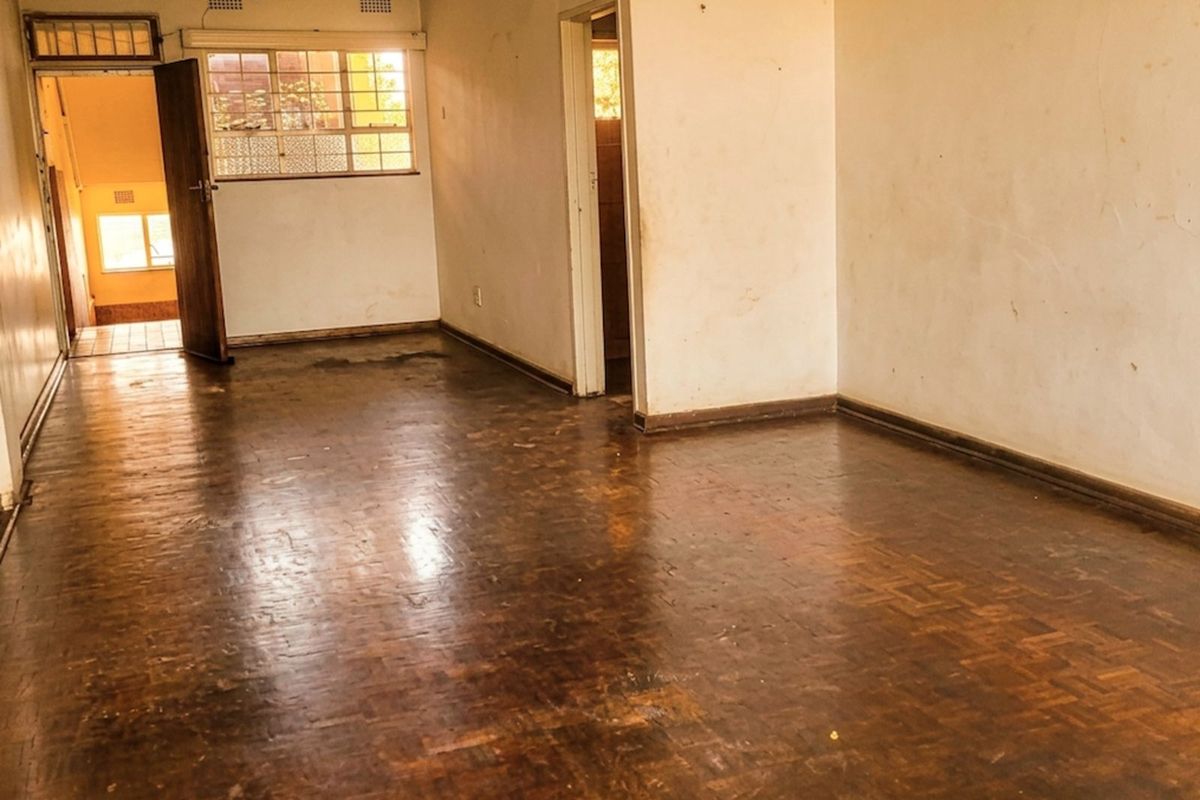 Apartment For Sale in Germiston West - Photo 4