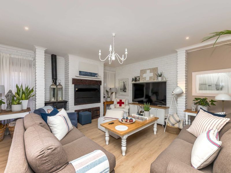 House For Sale in Kleinbosch - Photo 4