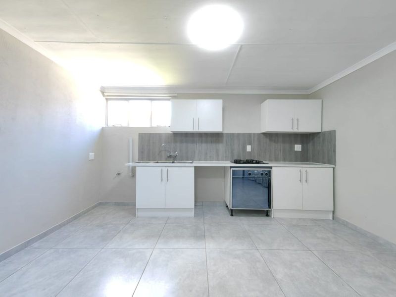 Apartment To Rent in Trichardt - Photo 3