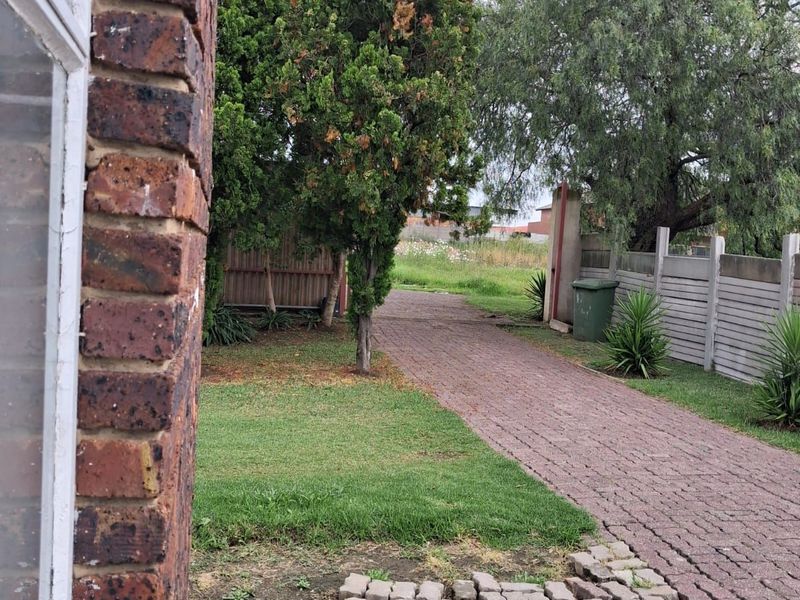 Apartment To Rent in Trichardt - Photo 5