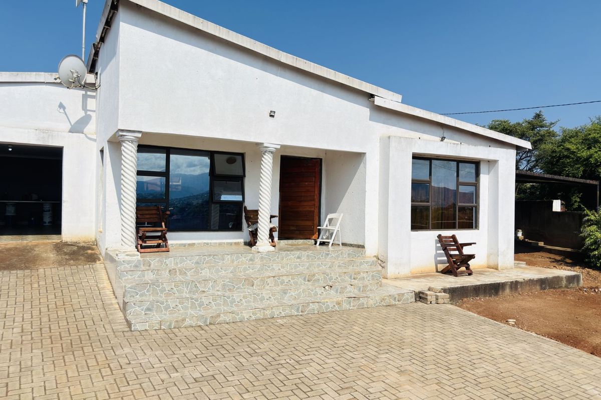 House For Sale in Nkowankowa - Photo 3