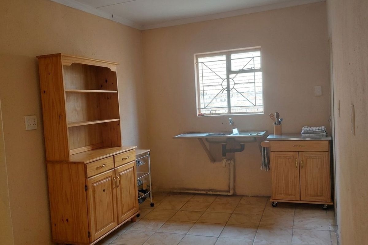 House For Sale in Seshego 9B - Photo 5