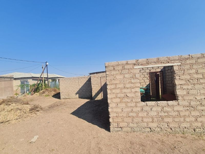 House For Sale in Mankweng - Photo 3
