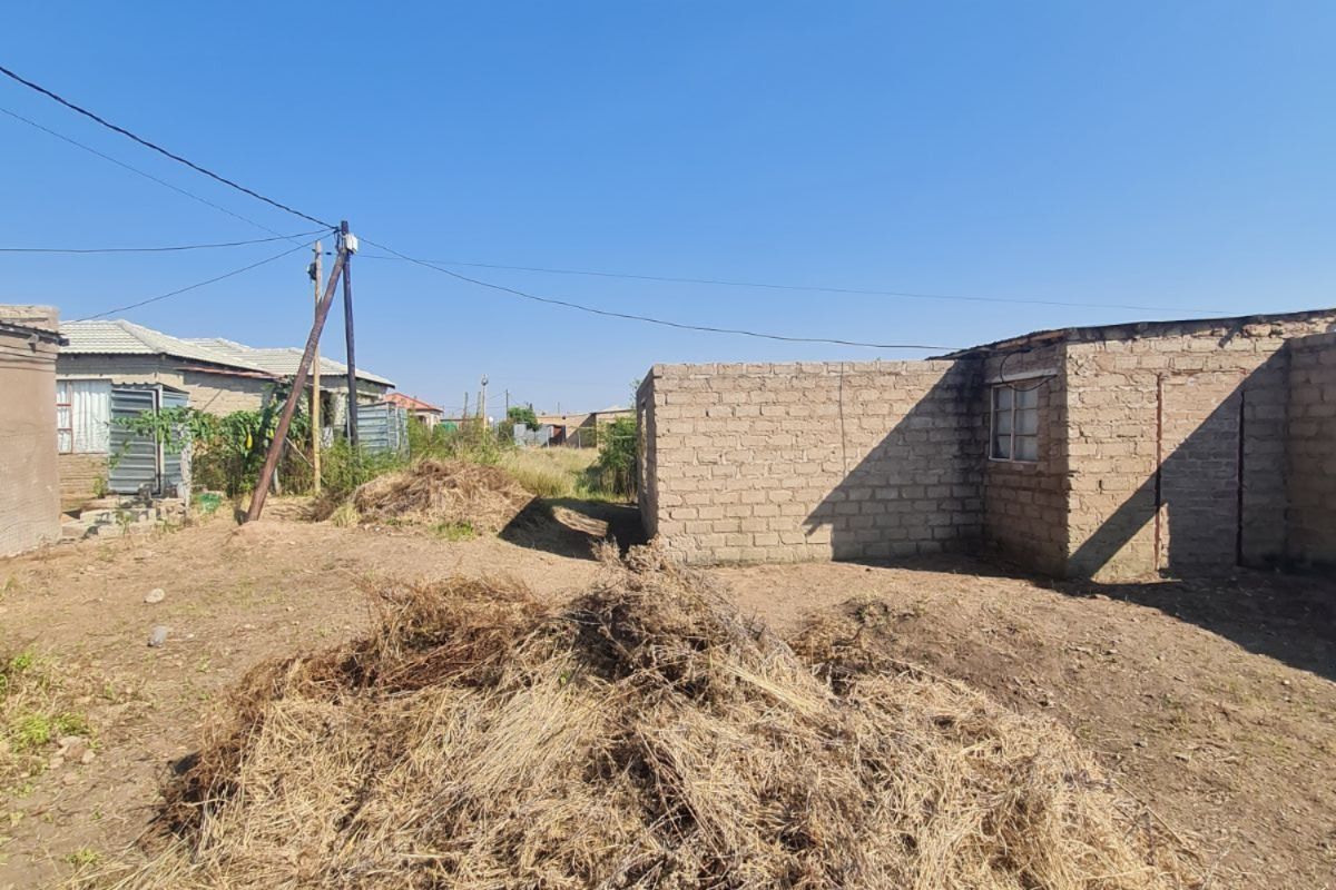 House For Sale in Mankweng - Photo 2