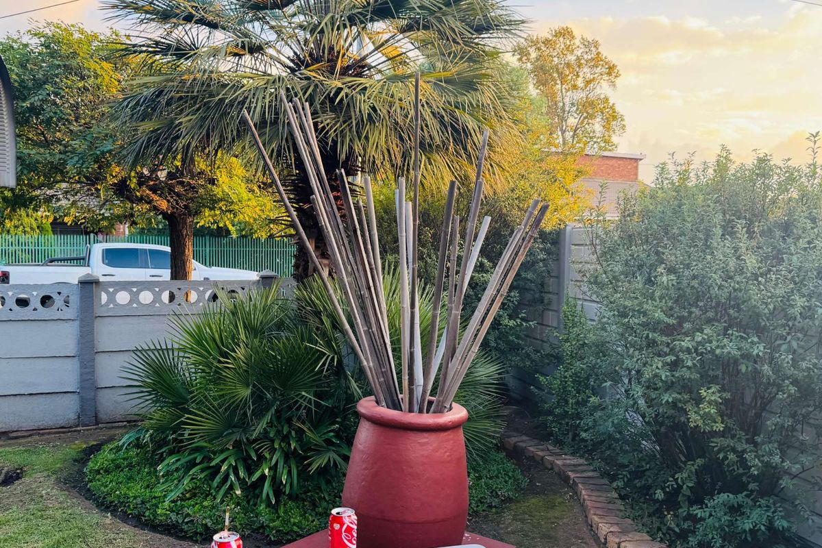 House For Sale in Reyno Ridge - Photo 3