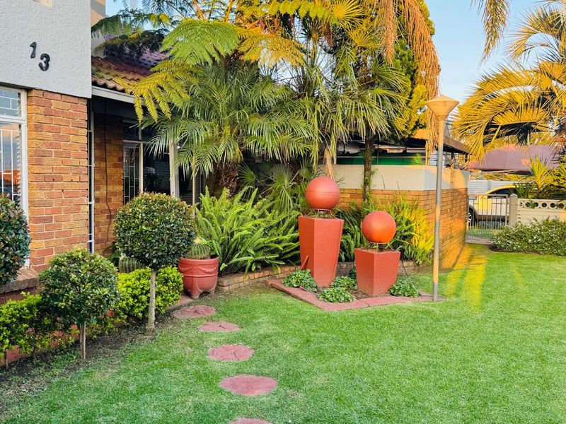 House For Sale in Reyno Ridge - Photo 4