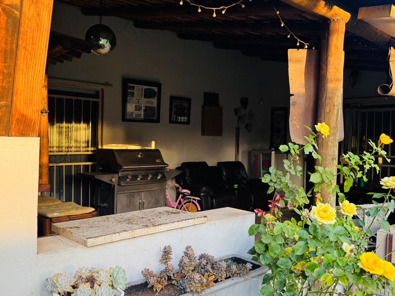 House For Sale in Reyno Ridge - Photo 9