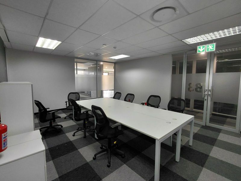 Office To Rent in Faerie Glen - Photo 8