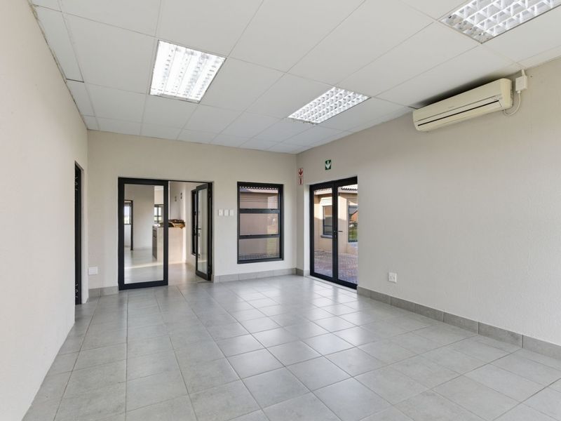 Industrial To Rent in Secunda Central - Photo 6