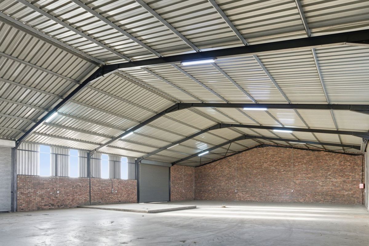 Industrial To Rent in Secunda Central - Photo 2