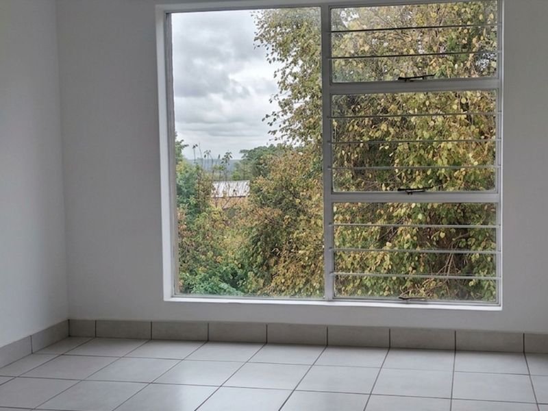 Apartment For Sale in Ferndale - Photo 5