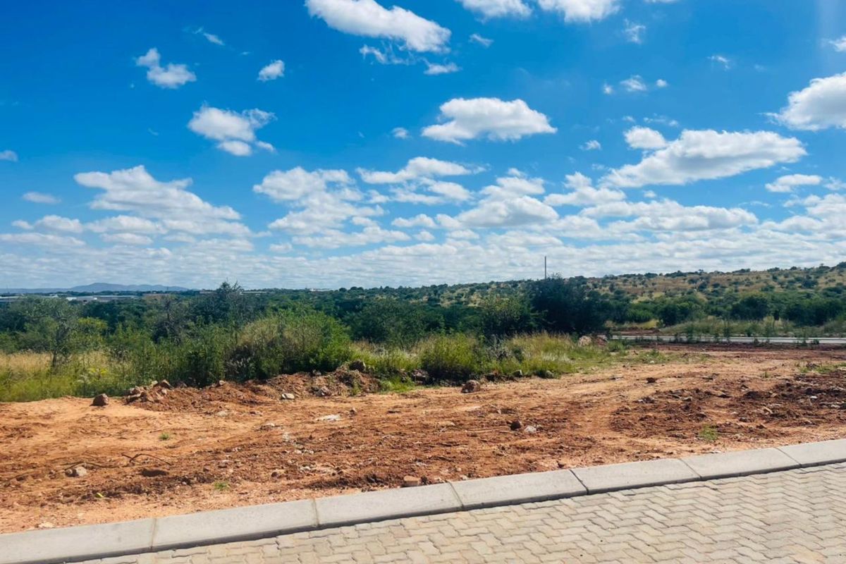 Vacant Land Residential For Sale in Bendor - Photo 3