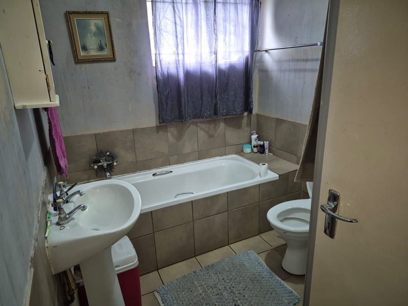 House For Sale in Kuruman Central - Photo 6