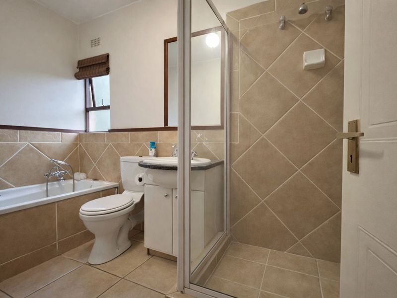 Apartment To Rent in Douglasdale - Photo 6