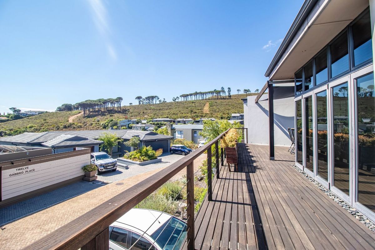 House To Rent in Boskloof Eco Estate - Photo 2