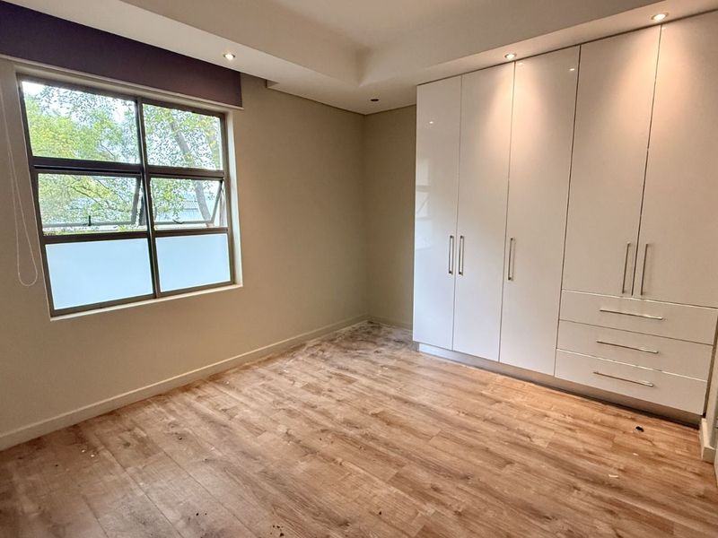 Townhouse To Rent in Lynnwood - Photo 10