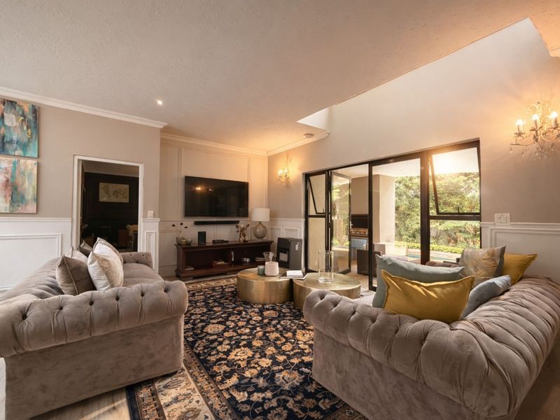 House For Sale in Benmore Gardens - Photo 8