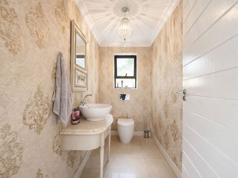 House For Sale in Benmore Gardens - Photo 5