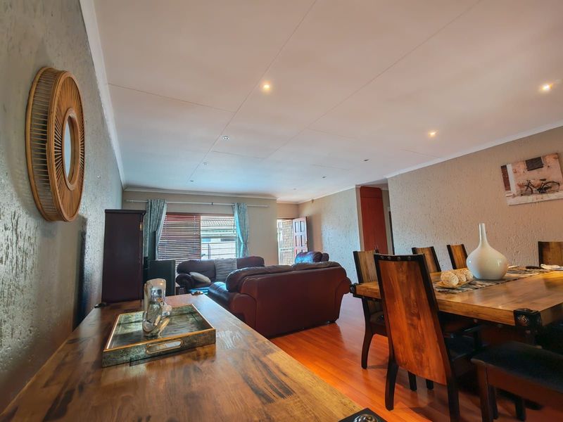 Townhouse For Sale in Terenure - Photo 8