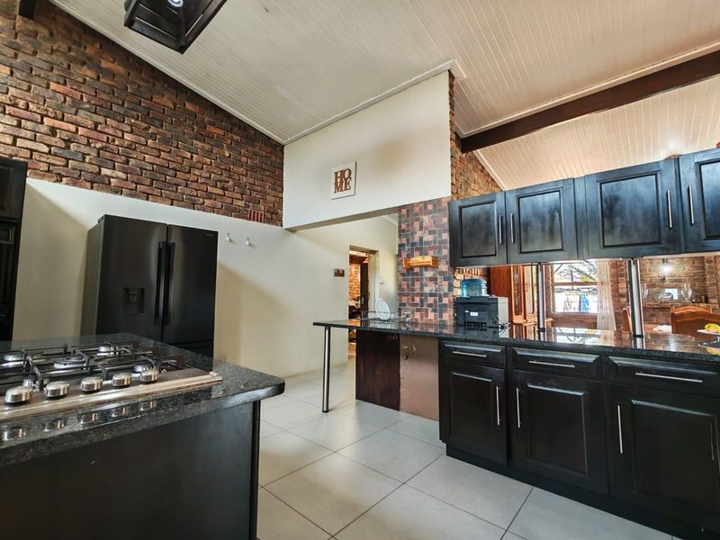 House For Sale in Terenure - Photo 9