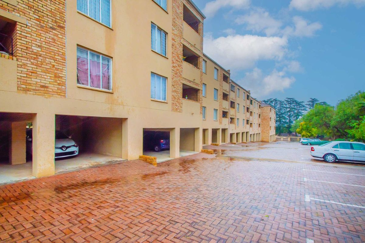 Apartment For Sale in Wilro Park - Photo 3