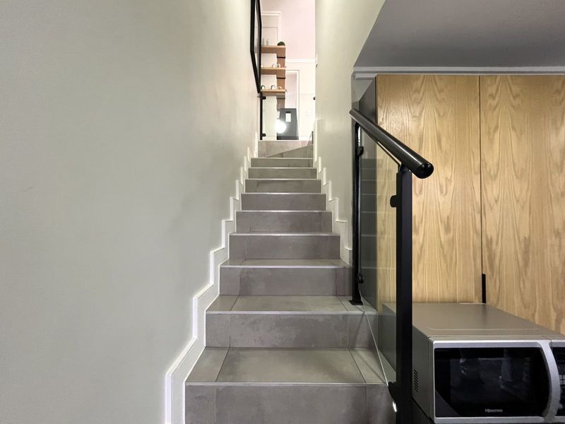 Townhouse For Sale in Lynnwood - Photo 8