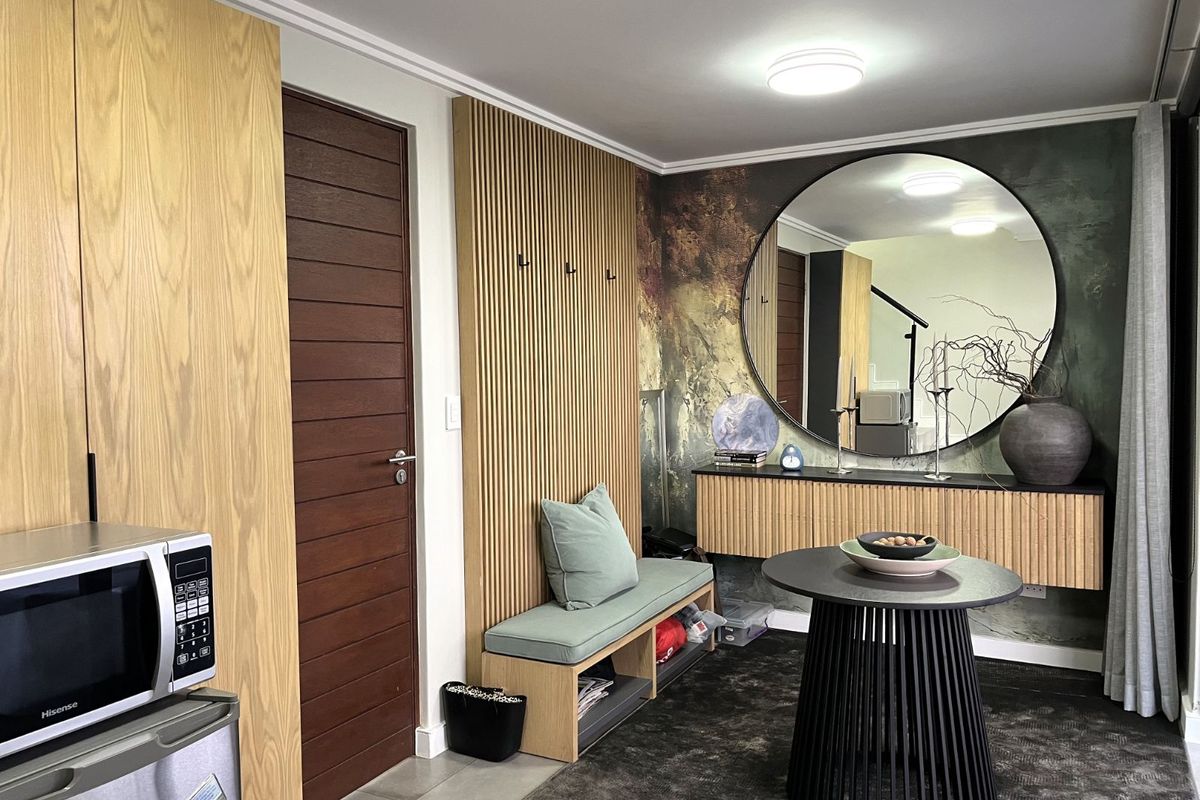 Townhouse For Sale in Lynnwood - Photo 5