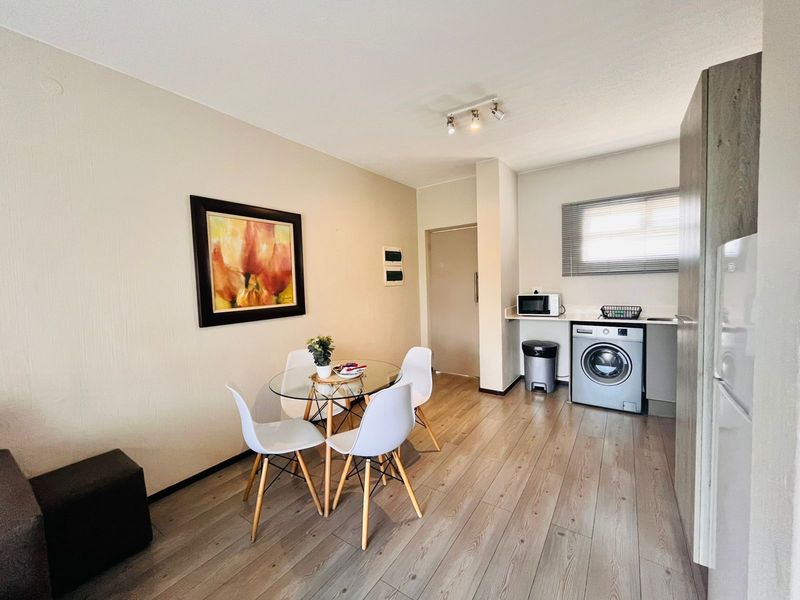 Apartment For Sale in Broadacres - Photo 4