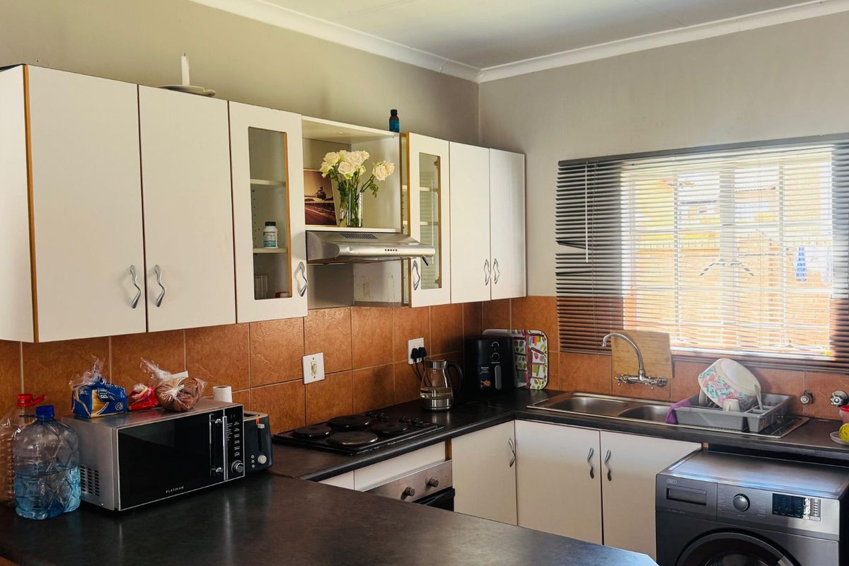 House For Sale in Tasbet Park - Photo 3