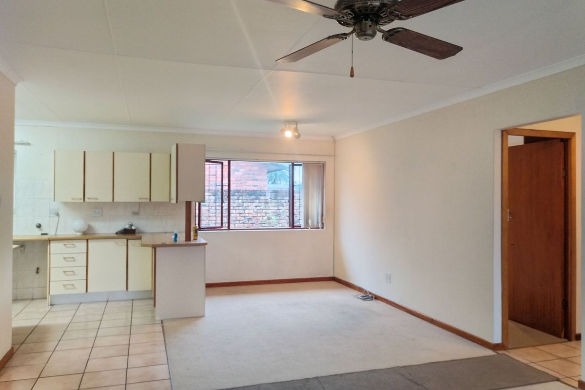 House For Sale in George South - Photo 2