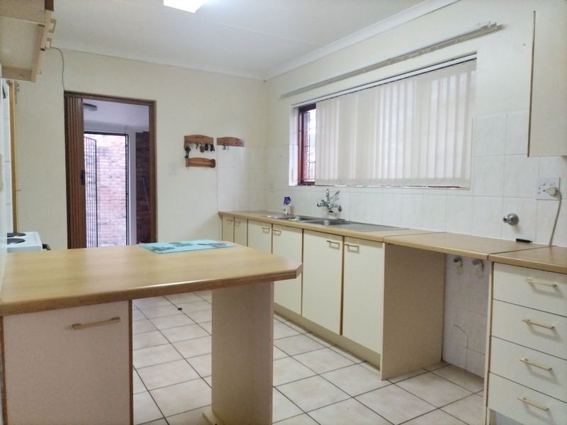 House For Sale in George South - Photo 4