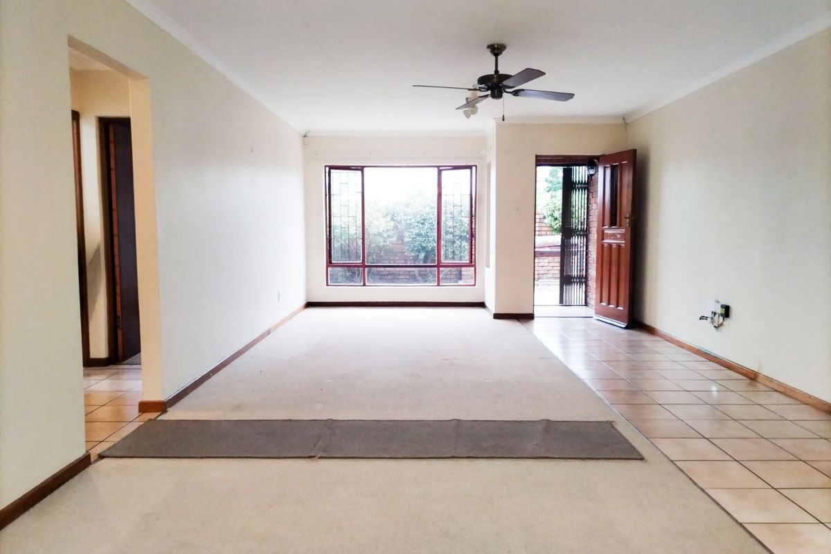 House For Sale in George South - Photo 3